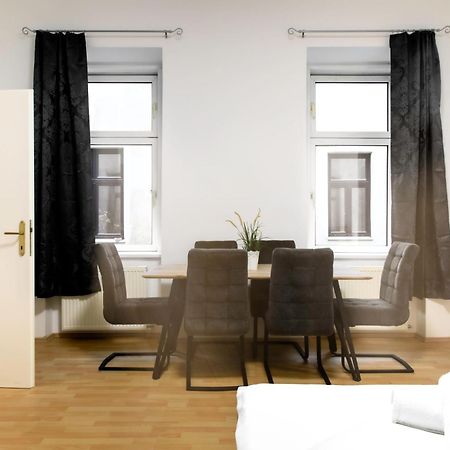 Royal-Haven Apartment เวียนนา ภายนอก รูปภาพ
